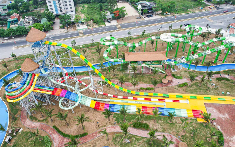 Công viên nước VinWonder Cửa Hội 